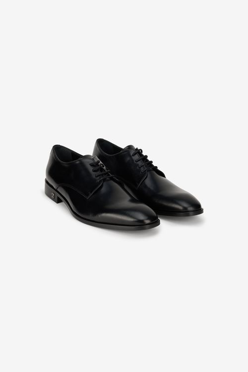 - Male Lace