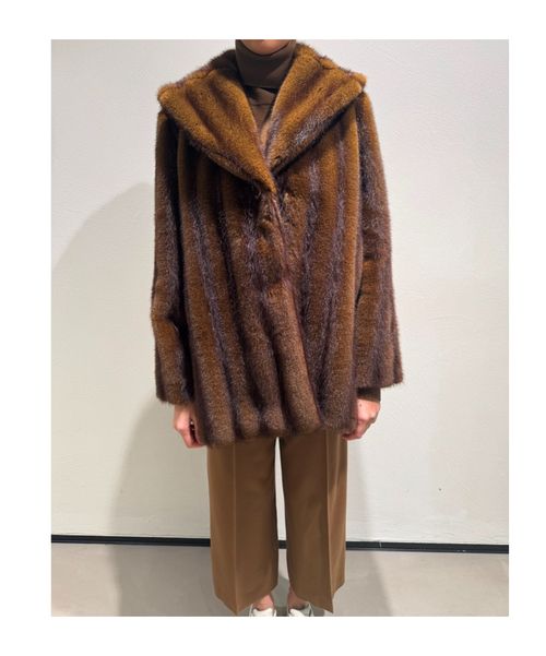 Long-sleeved coat