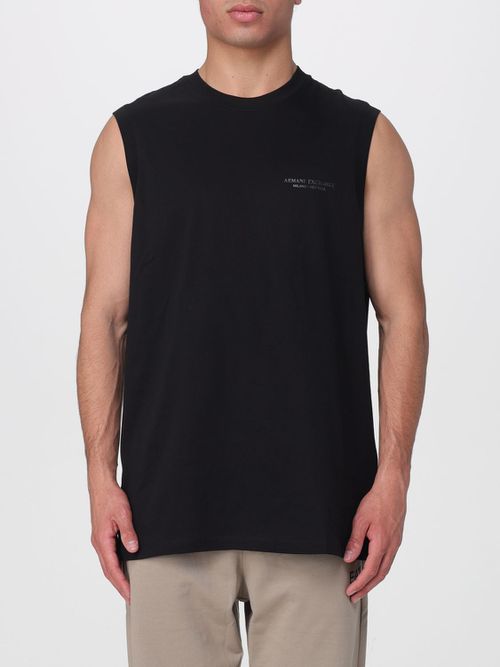 T-Shirt Men color Black