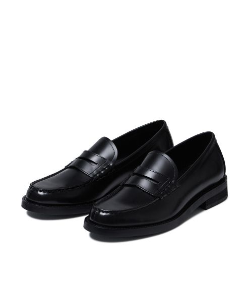 Classic Penny Loafer