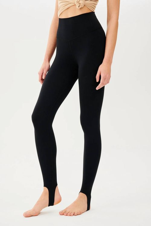 River High Waist Airweight Stirrup Leggings In Black