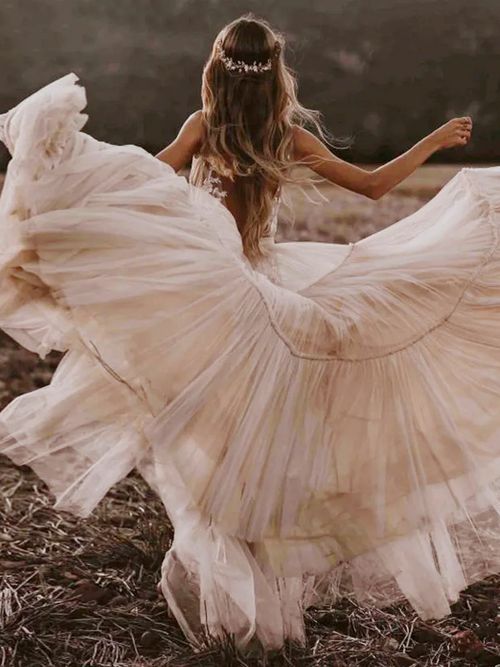 Boho Wedding Dresses A Line Deep V Neck Floor Length Sleeveless Lace Backless Bridal Gown