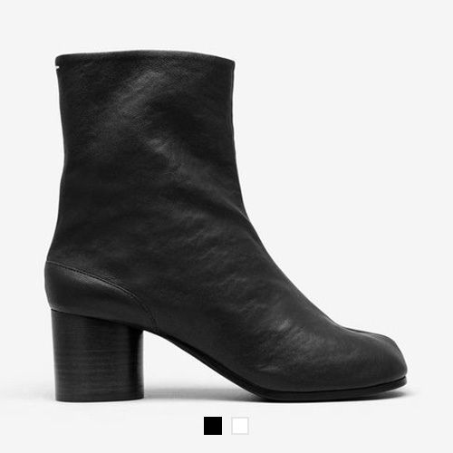 Flat Booties Woman color Black