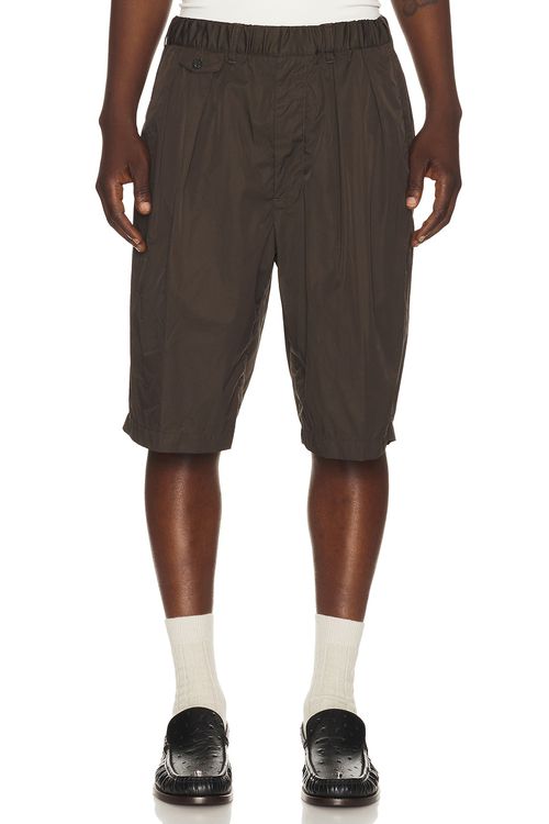 Beams Plus 2 Pleats Relax Shorts Nyco Twill in Charcoal - Charcoal. M also in