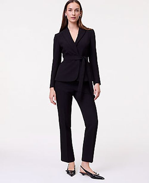 Ann Taylor The Relaxed Ankle Pant in Fluid Crepe