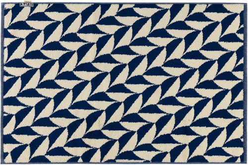 White & Navy Pattern Bathmat