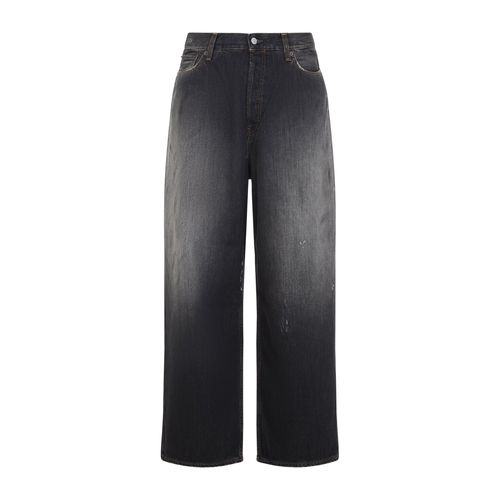 Men's Paint Splatter Jeans with Faded Wash