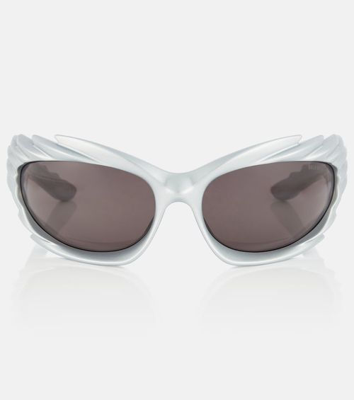 Spike oval sunglasses