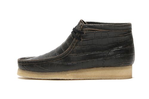Women's Wallabee Boot Blkcroc Distress Booties