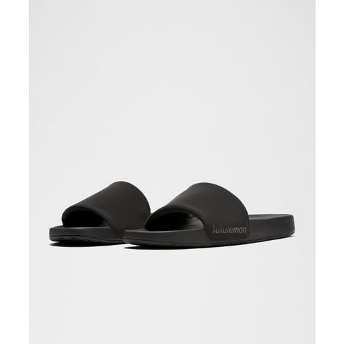 Lululemon – Men's Restfeel Slides – Color Black/Grey