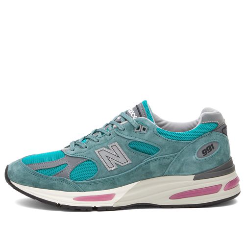 991v2 Sneaker in Porcelain Green/Trooper/Silver