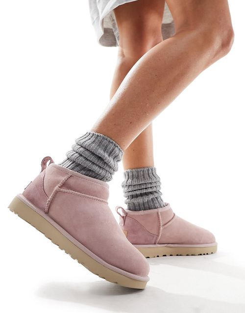 Classic ultra mini boots in pink