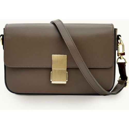 The Flora Leather Bag