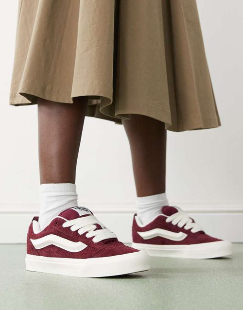 Vans Knu Skool sneakers in maroon-Red