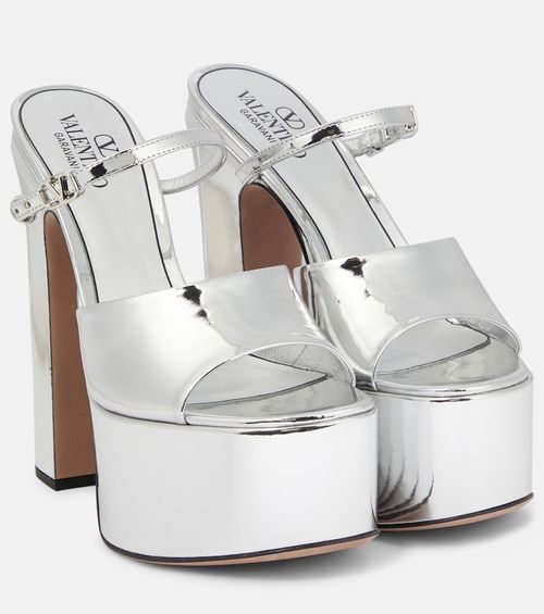 Tan-Go 155 patent leather platform mules