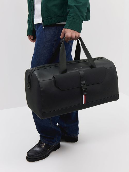 Th Foundation Duffle Bag in Black