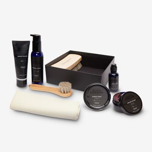 Shoe Care Kit in Chili