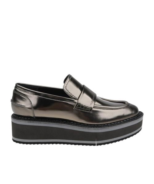 Round-head flat shoes