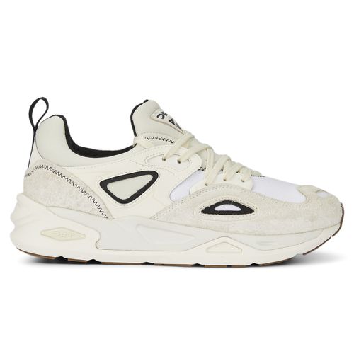 TRC Blaze Worn Out Lace Up Sneakers