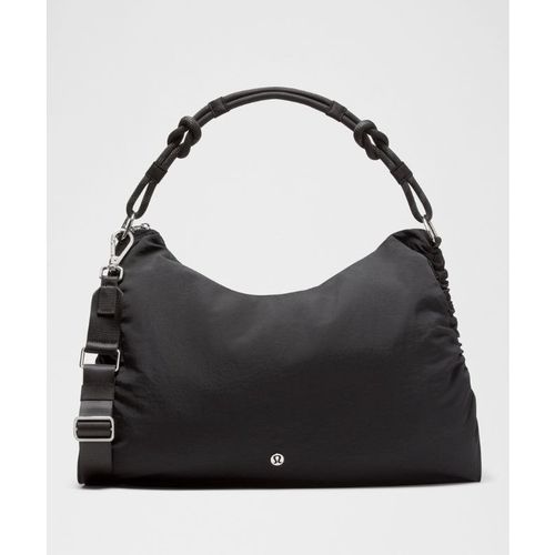 Lululemon – Convertible Ruched Crossbody Bag Large 16L – Color Black/Silver