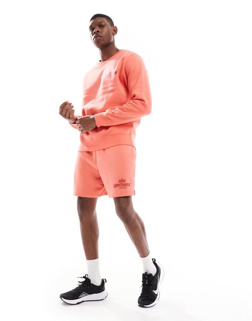 Sportswear logo shorts in orange