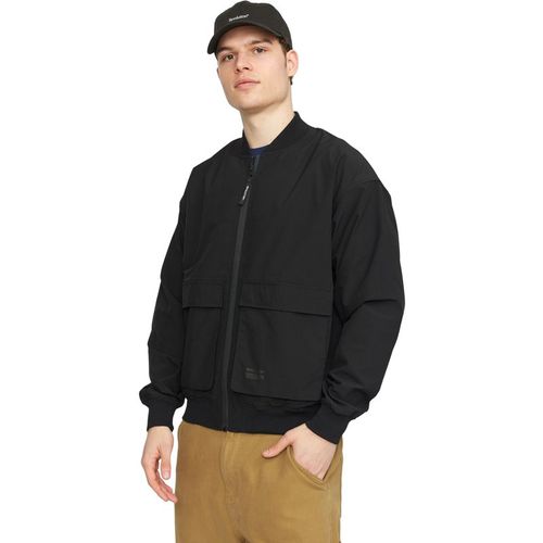 Jacket Revolution