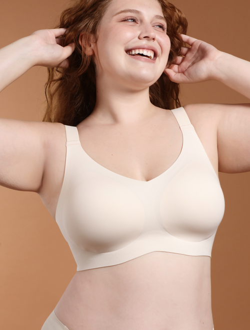 Comfelie Wireless 3D Perforated Deep Cups Comfortable Bra - Almond / Plu