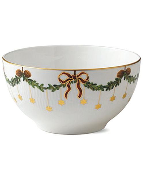 1.75Qt Star Fluted Christmas Bowl
