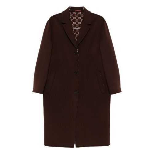 Button-fastening Coat