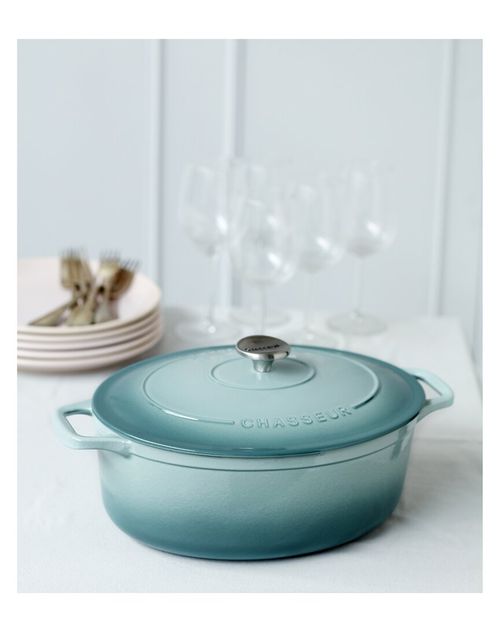 7.25qt French Enameled Cast Iron Oval Dutch Oven