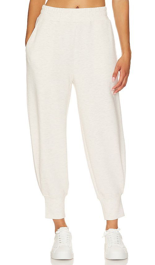 Varley JOGGING-STYLE THE RELAXED in Ivory. Größe XS. Also in L