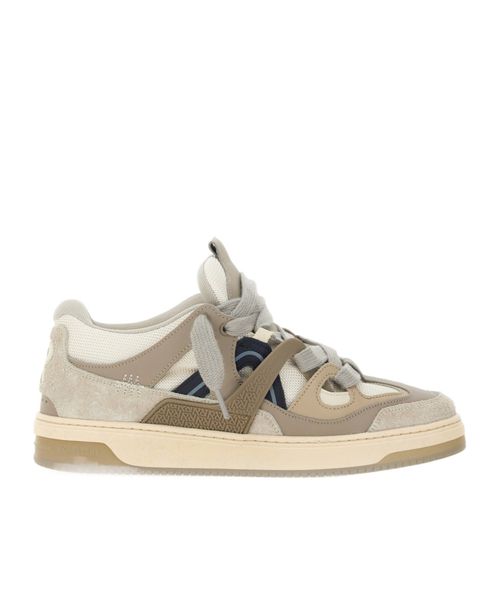 Bully sneakers