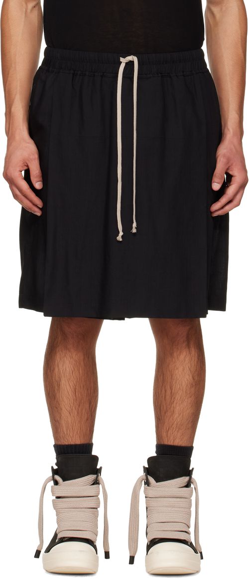 Black Temple Kilt Shorts