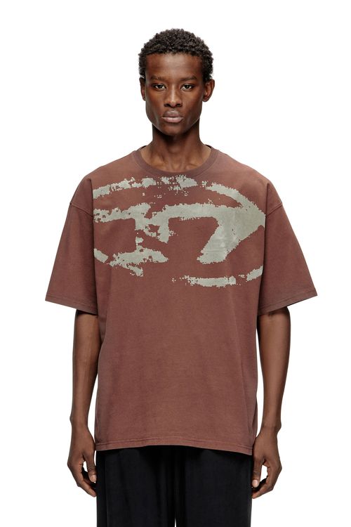 T-shirt with distressed flocked logo - T-Shirts - Man - Brown