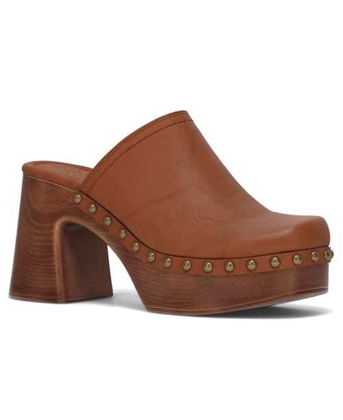 Women's Wylie Slip-On Clogs - Saddle