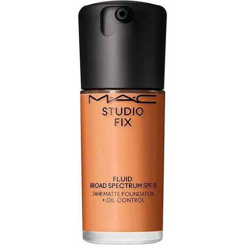Studio Fix Fluid Broad Spectrum SPF15 Foundation