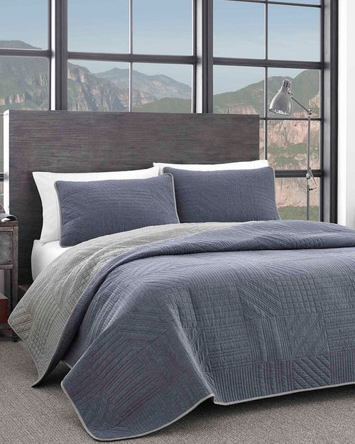 Hidden Lake Chambray Quilt Set