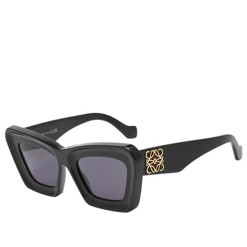 Women's Loewe Cat Eye Sunglasses in Shiny Black/Smoke 