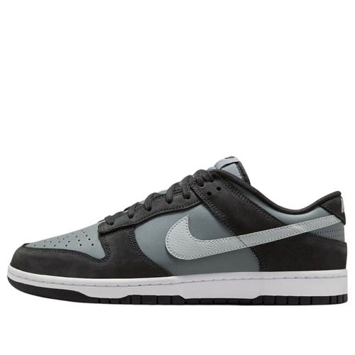 Dunk Low 'Black Light Smoke Grey'