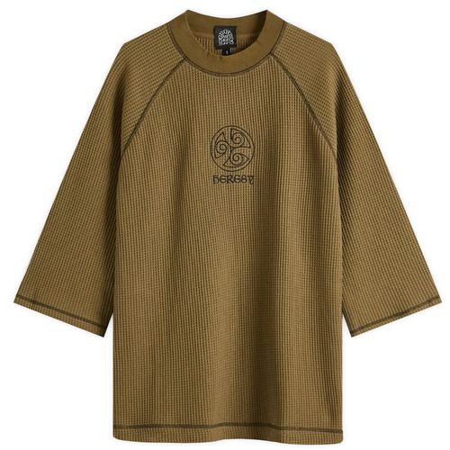 Heresy Women's Tri-Spiral T-Shirt in Ale