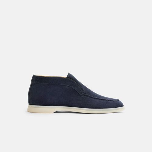 Leonardo Blue Suede