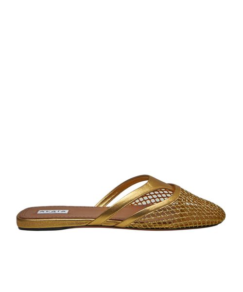 Round toe slippers