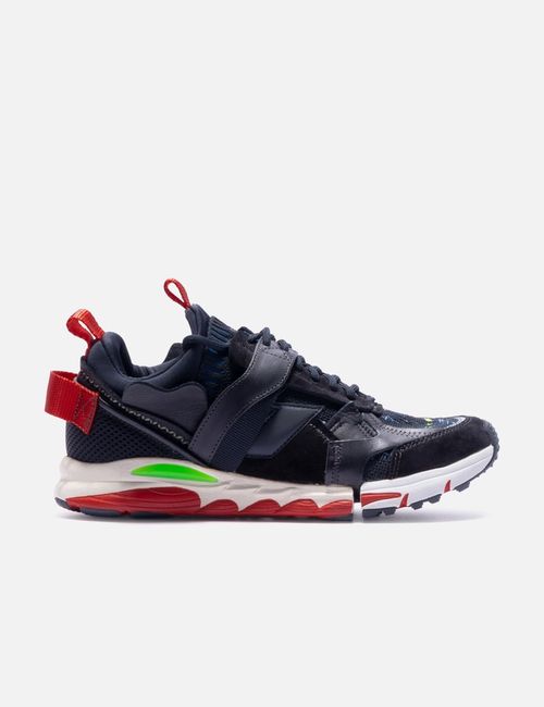 Manifesto Sneakers