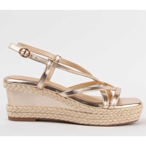 Montevita Womens Wedge Sandal Salia5 Gold