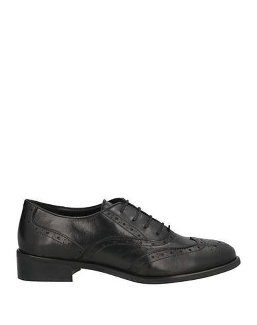 Nila & Nila Woman Lace