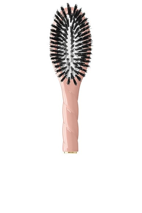 La Bonne Brosse Small Brush N01 in Powder Pink - Pink. a