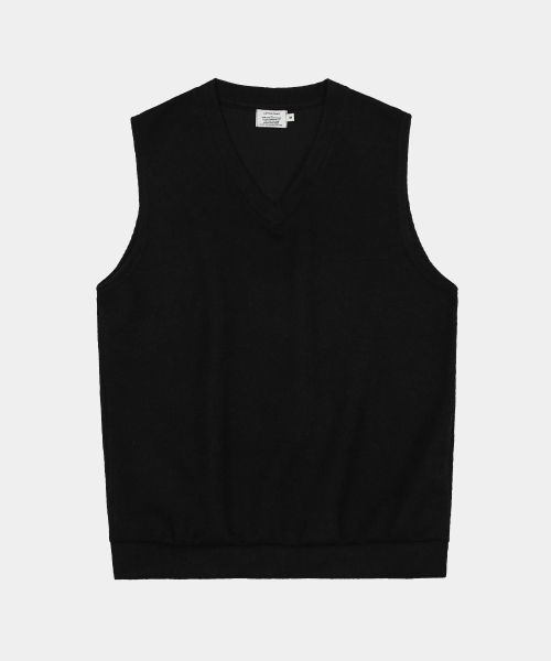 Minimal V-neck knit vest black