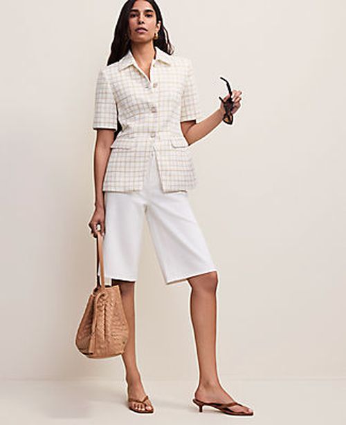 Ann Taylor The Petite Short Sleeve Cutaway Jacket in Metallic Tweed