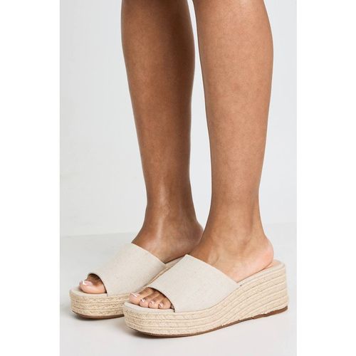 Boohoo Women's Linen Square Toe Espadrille Wedges in Natura