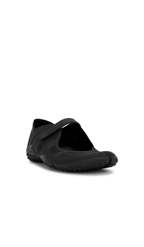 NikeSKIMS Rift Mesh Sneaker in Black. 5. Also , 6.5, 7, 7.5, 8, 9, 10, 10.5, 11, 8.5